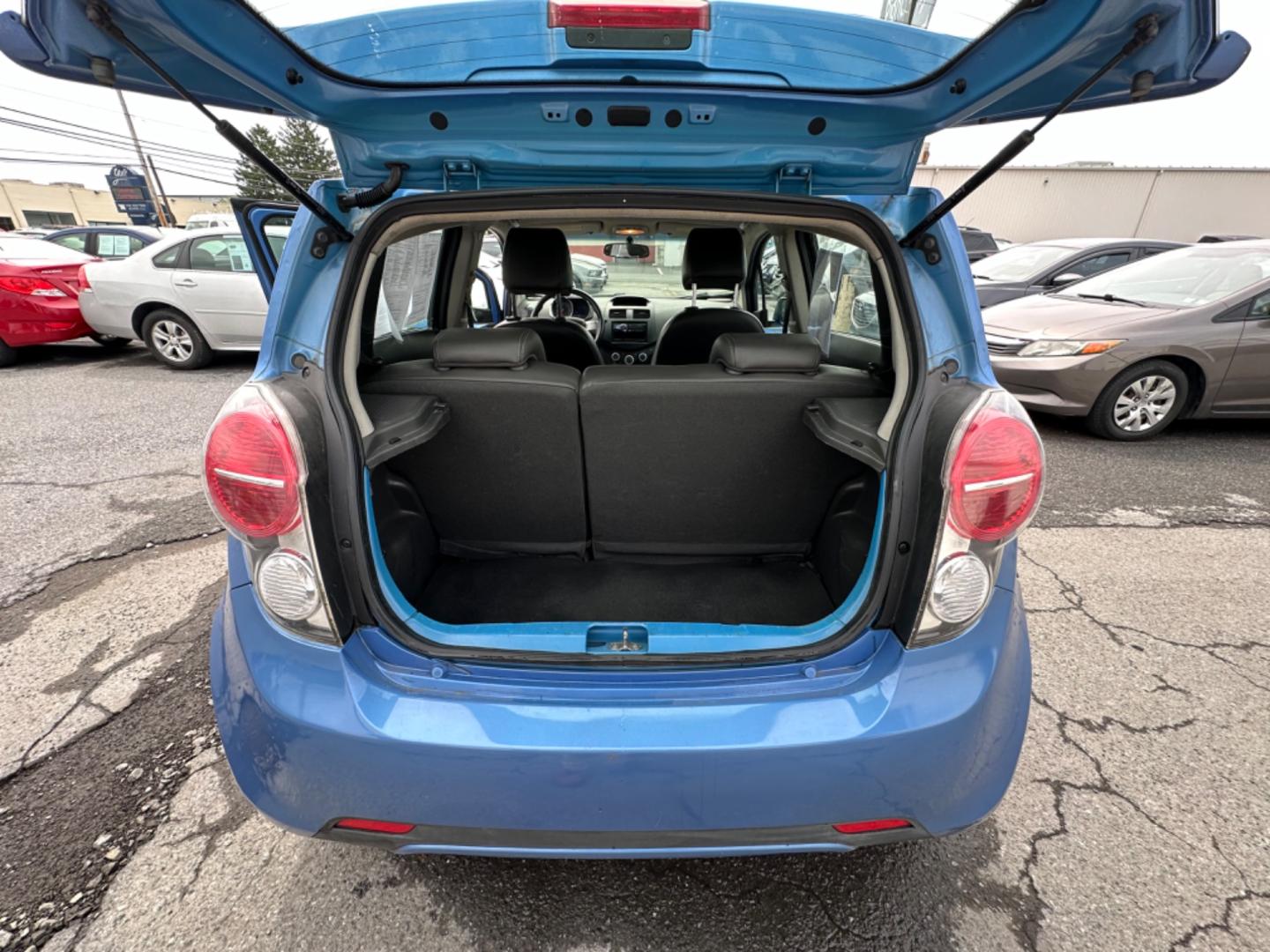 2015 BLUE Chevrolet Spark 1LT CVT (KL8CD6S92FC) with an 1.2L L4 16V DOHC engine, Continuously Variable Transmission transmission, located at 1254 Manheim Pike, Lancaster, PA, 17601, (717) 393-9133, 40.062870, -76.323273 - Photo#10